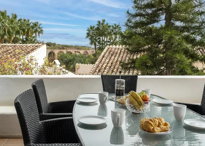 Casablanca 38 Oasis Nerja