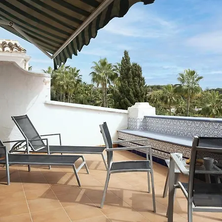 Casablanca 38 Oasis * Nerja